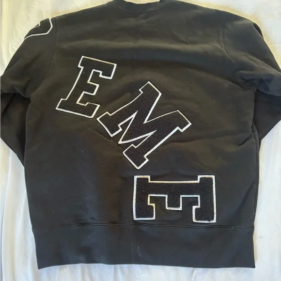 Supreme Black Crewneck Sweater